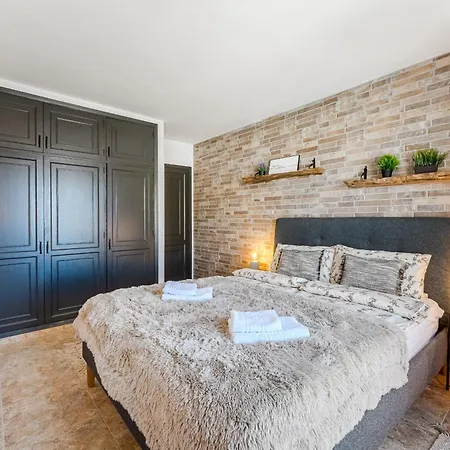 Paradise Golden San Eugenio شقة أذيخي